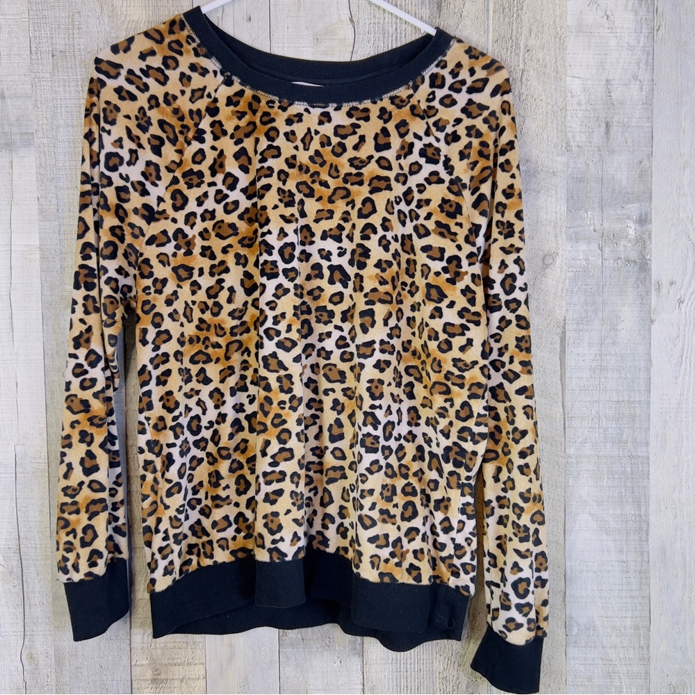 Secret Treasures Size Small (4-6) Long Sleeve Crewneck Animal Print Velo…